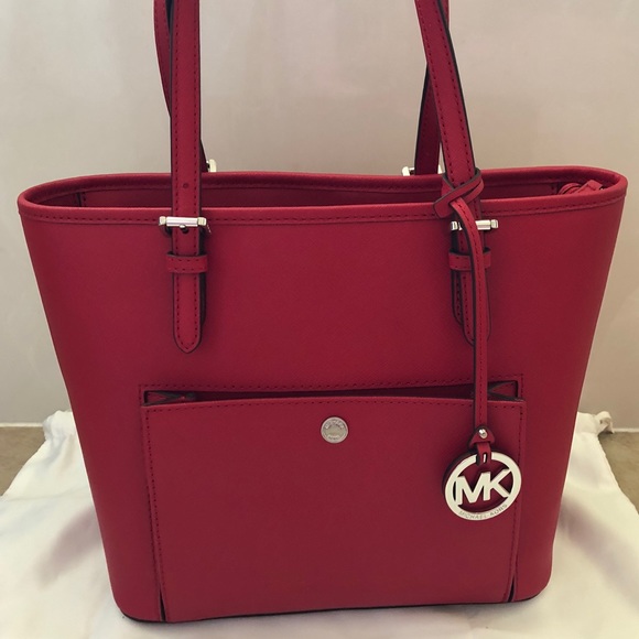 Michael Kors Handbags - Auth Michael Kors Jet Set Snap Pocket Tote-Red